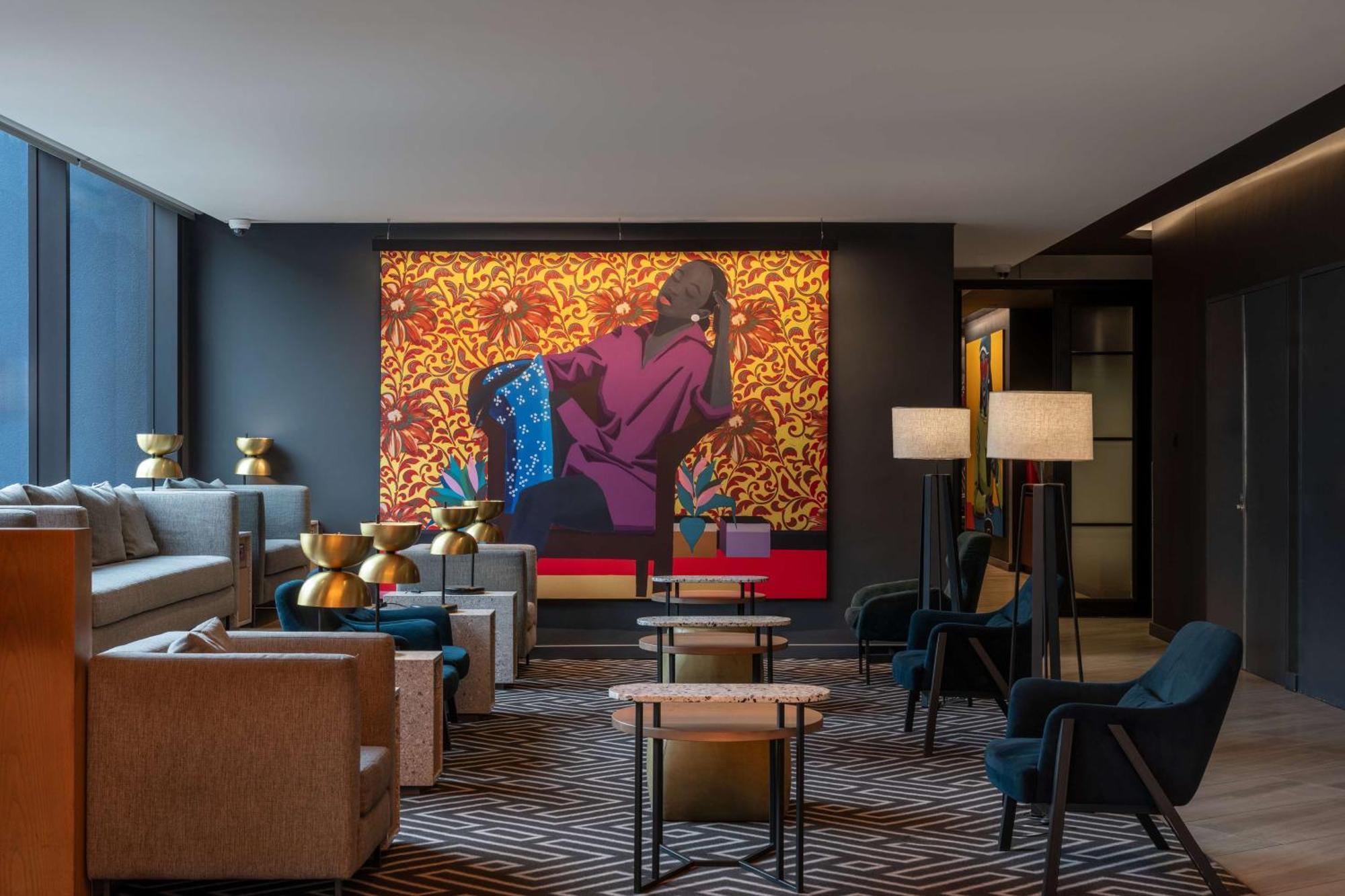 Radisson Red Hotel Johannesburg Rosebank Exterior photo